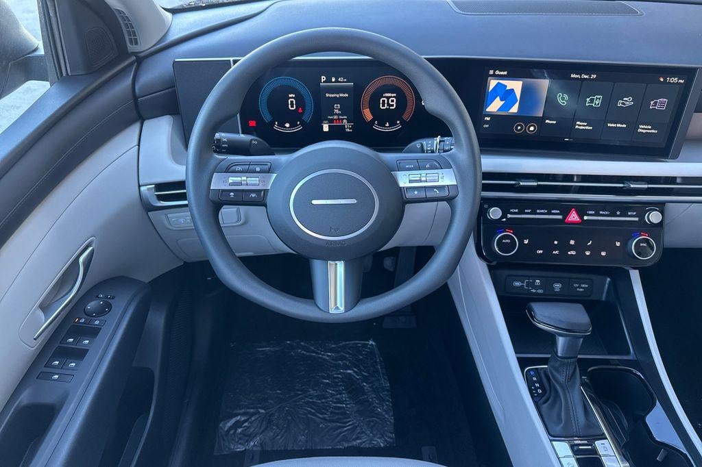 2026 Hyundai TUCSON SEL FWD