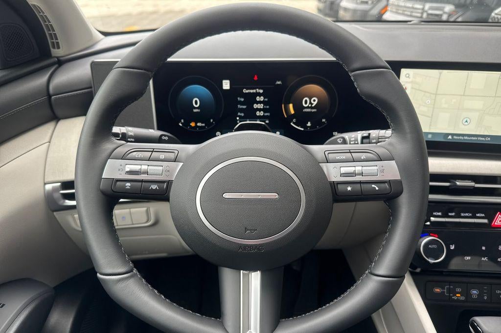 2026 Hyundai TUCSON SEL Premium FWD