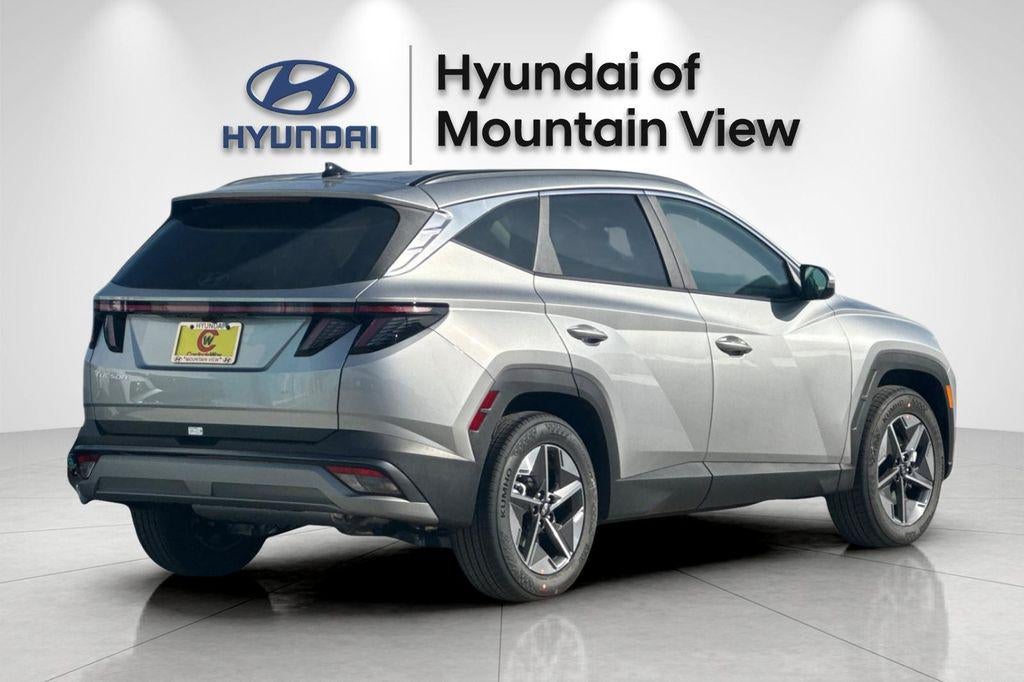 2026 Hyundai TUCSON SEL Premium FWD