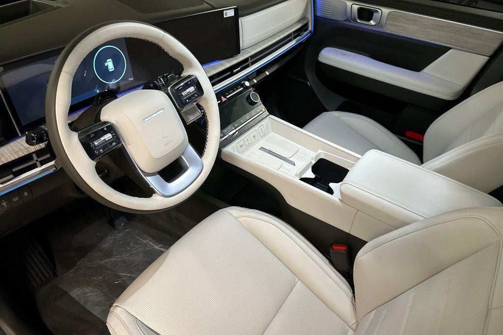 2025 Hyundai SANTA FE Calligraphy AWD