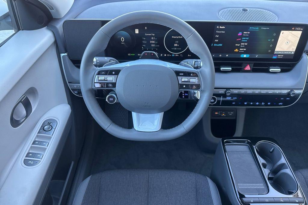 2026 Hyundai IONIQ 5 SE