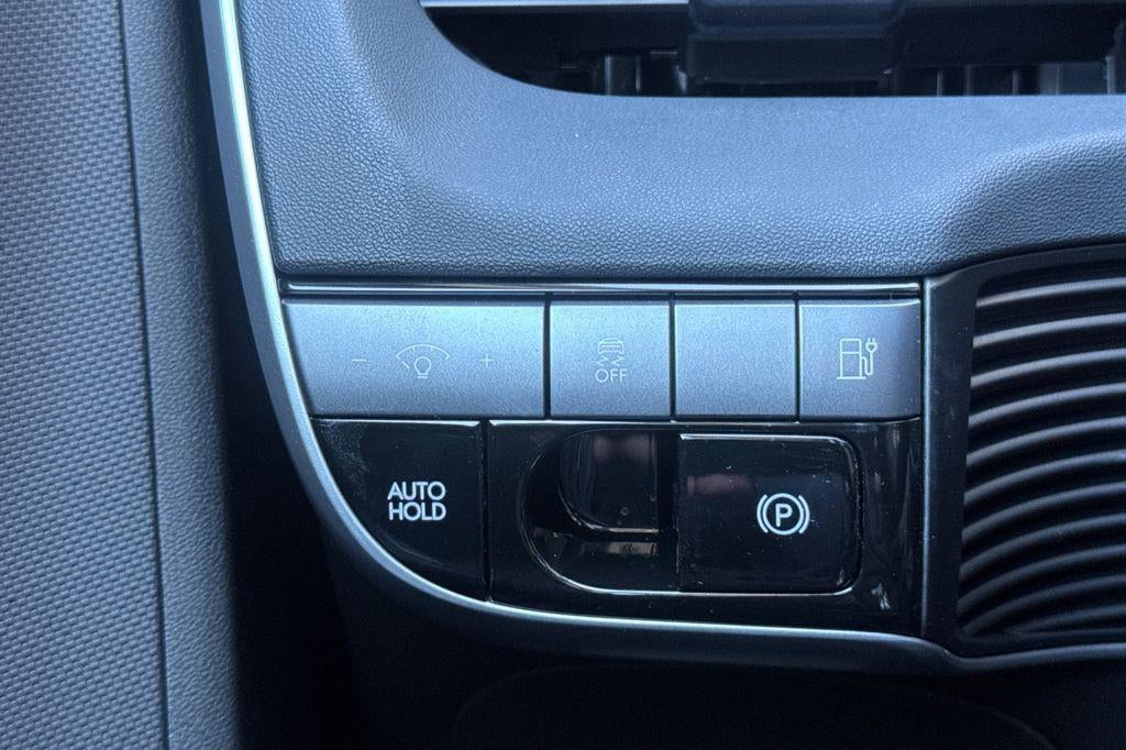 2026 Hyundai IONIQ 5 SE