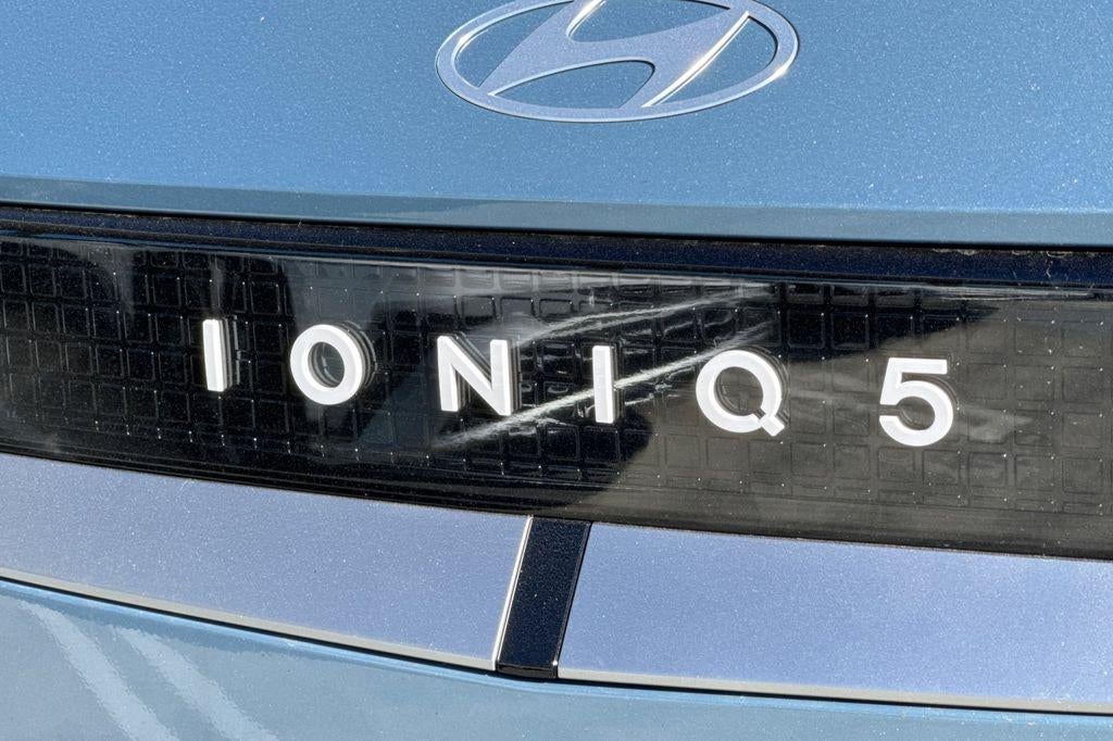 2026 Hyundai IONIQ 5 SE