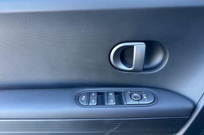 2026 Hyundai IONIQ 5 SE