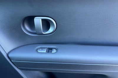 2026 Hyundai IONIQ 5 SE