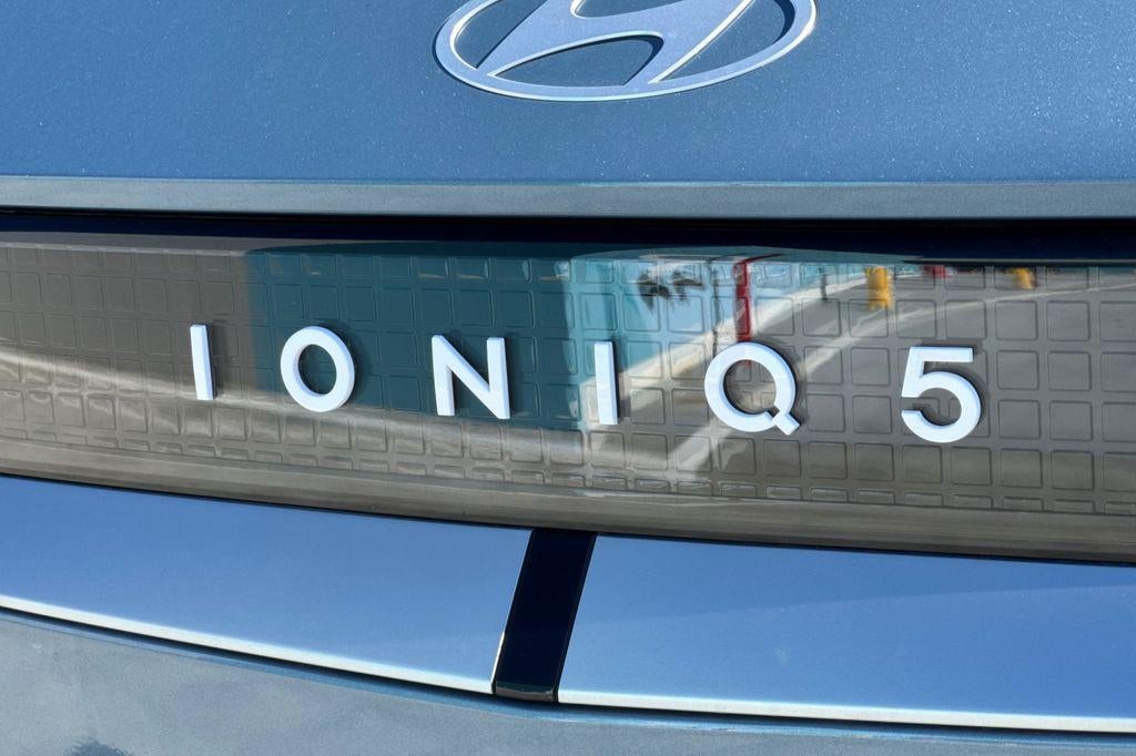 2026 Hyundai IONIQ 5 SE
