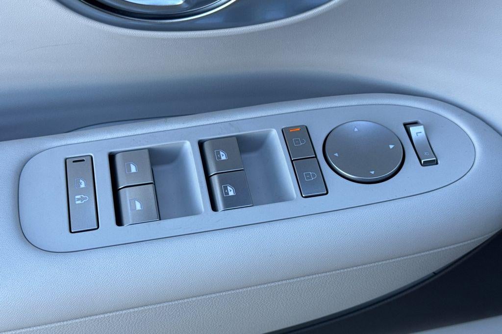 2026 Hyundai IONIQ 9 S