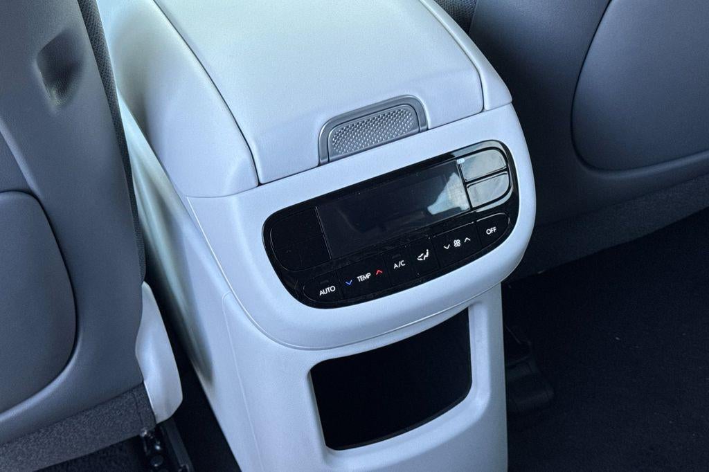 2026 Hyundai IONIQ 9 S