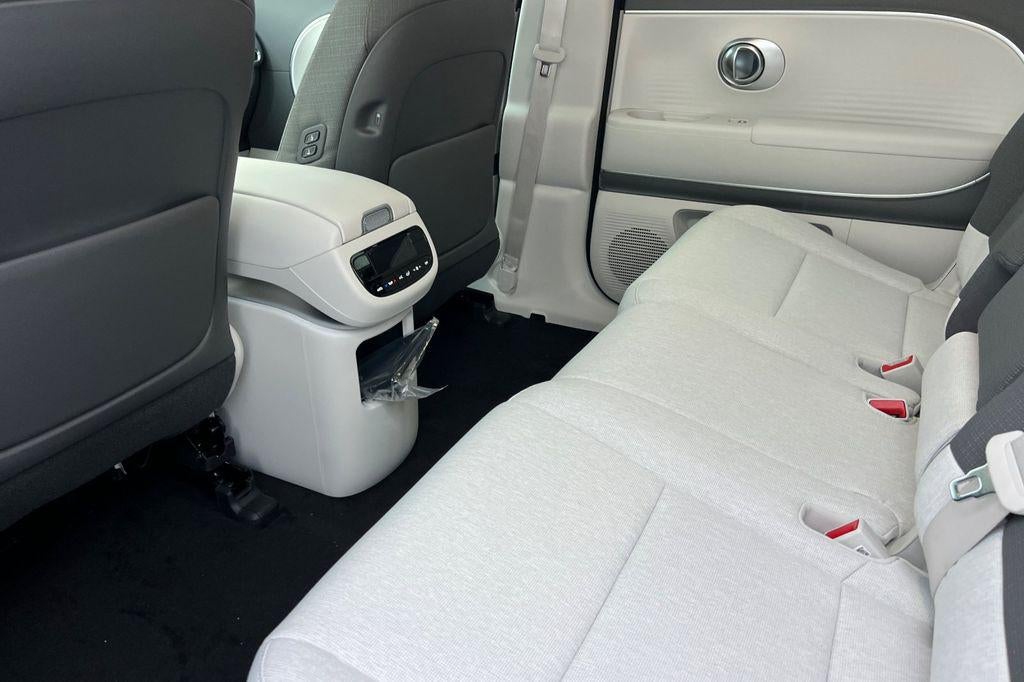 2026 Hyundai IONIQ 9 SE