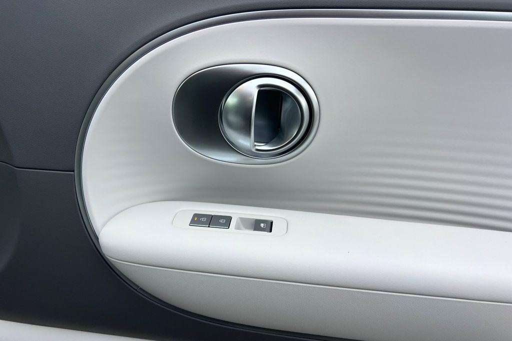 2026 Hyundai IONIQ 9 SE