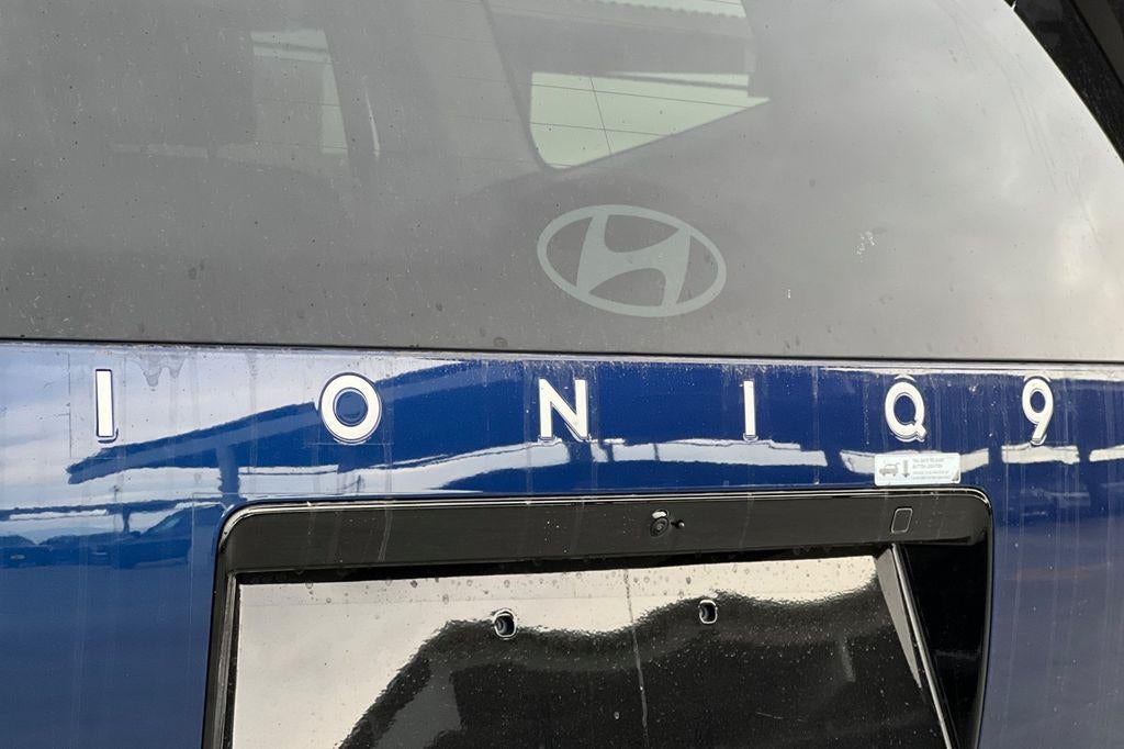 2026 Hyundai IONIQ 9 SE