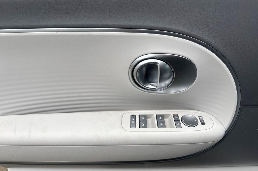 2026 Hyundai IONIQ 9 SE