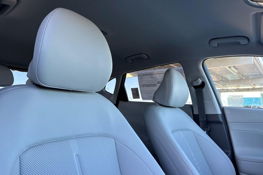 2026 Hyundai KONA SEL Premium FWD