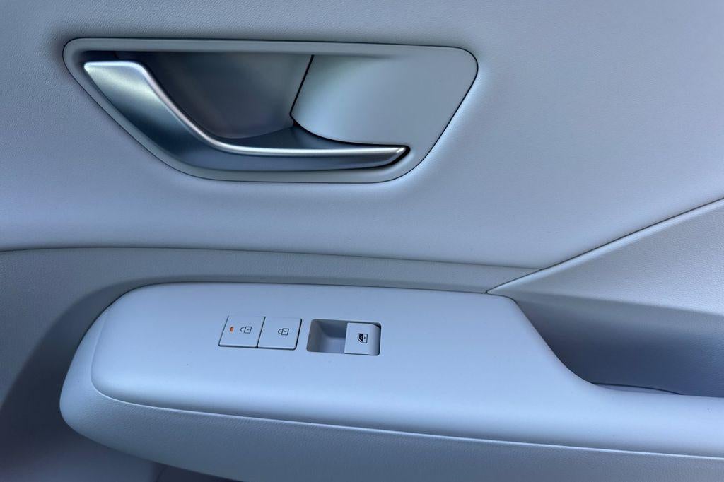 2026 Hyundai KONA SEL Premium FWD