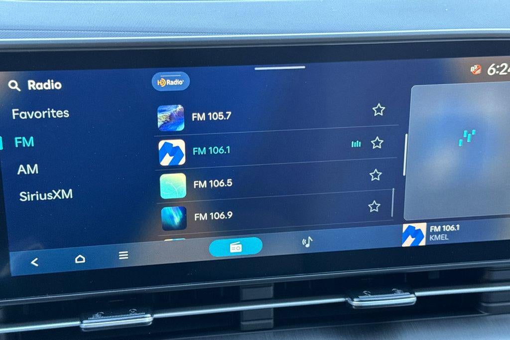 2026 Hyundai KONA SEL Premium FWD