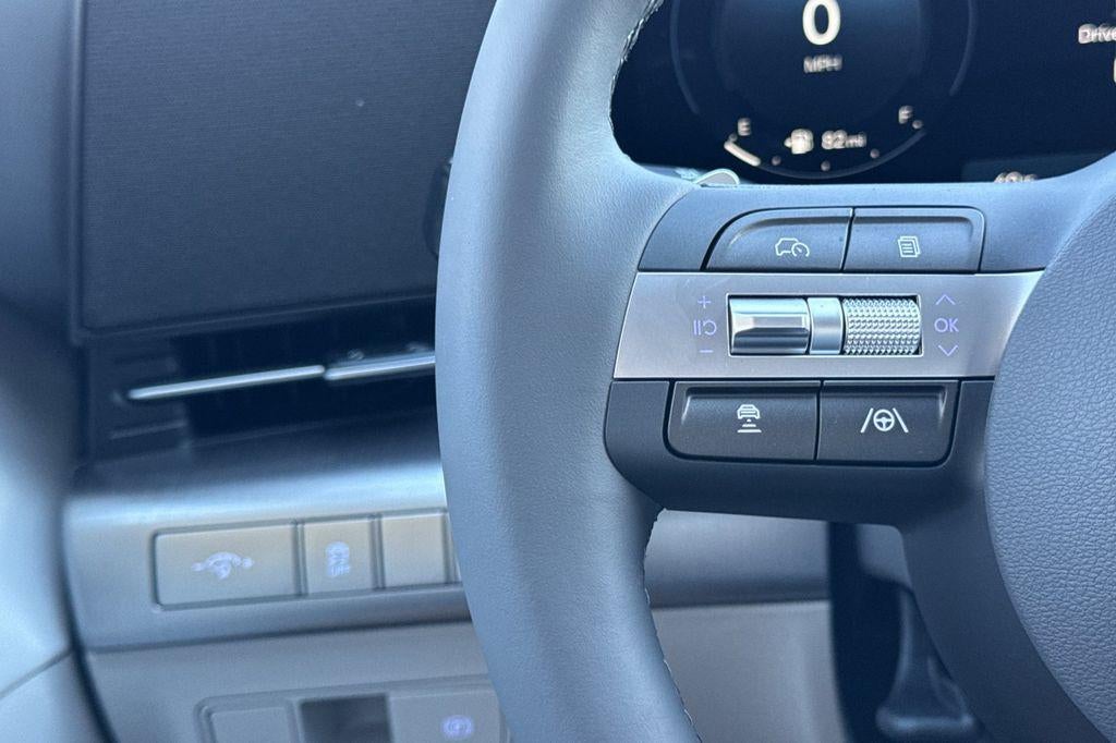 2026 Hyundai KONA SEL Premium FWD