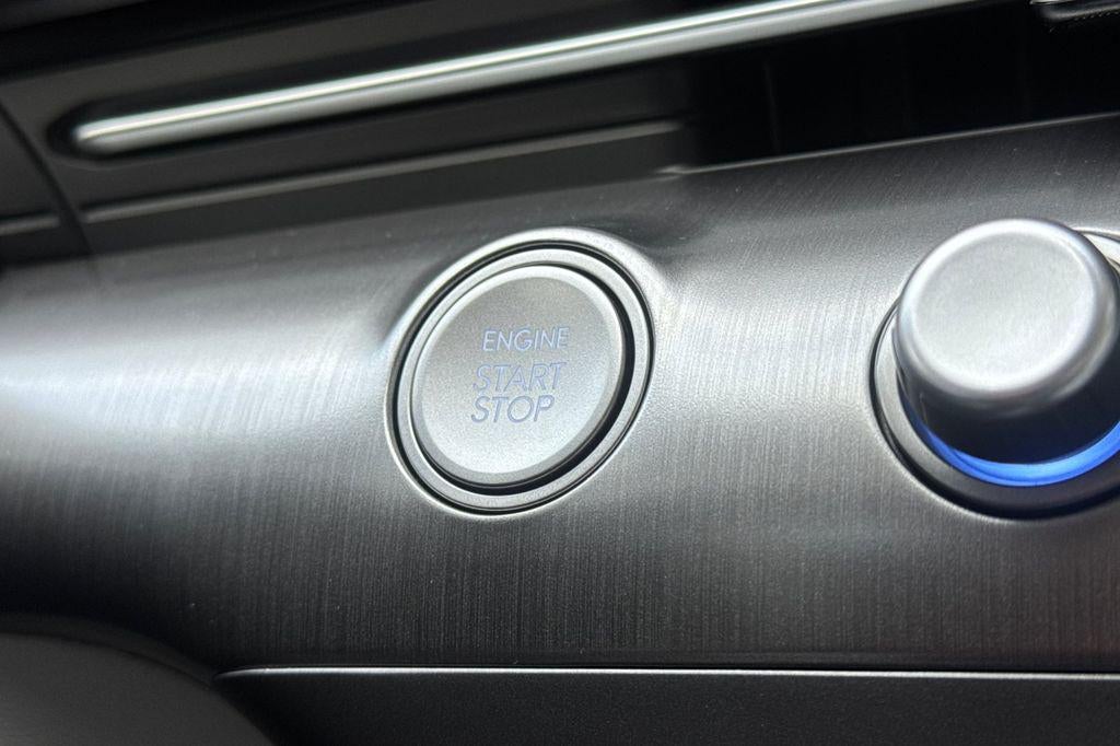 2026 Hyundai KONA SEL Premium FWD