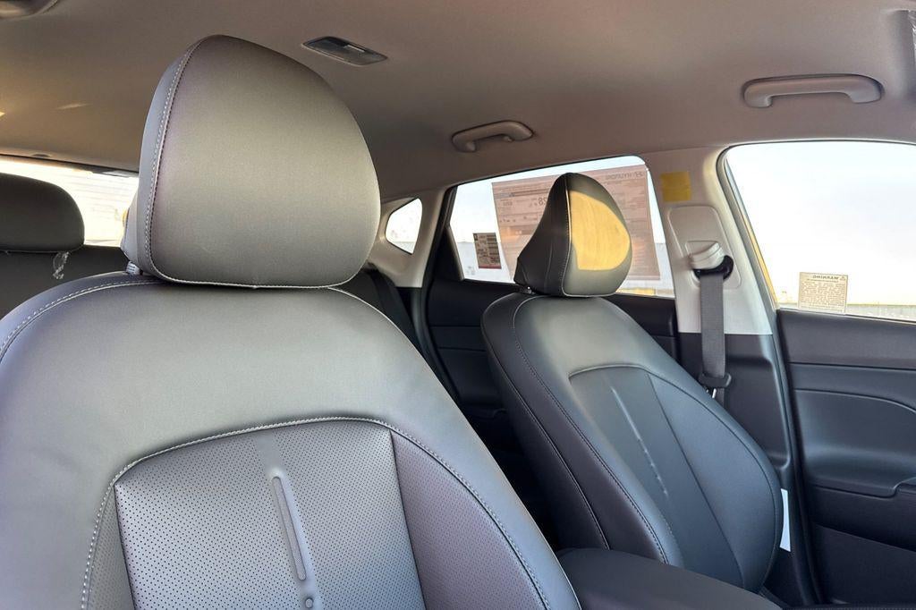 2026 Hyundai KONA SEL Premium FWD