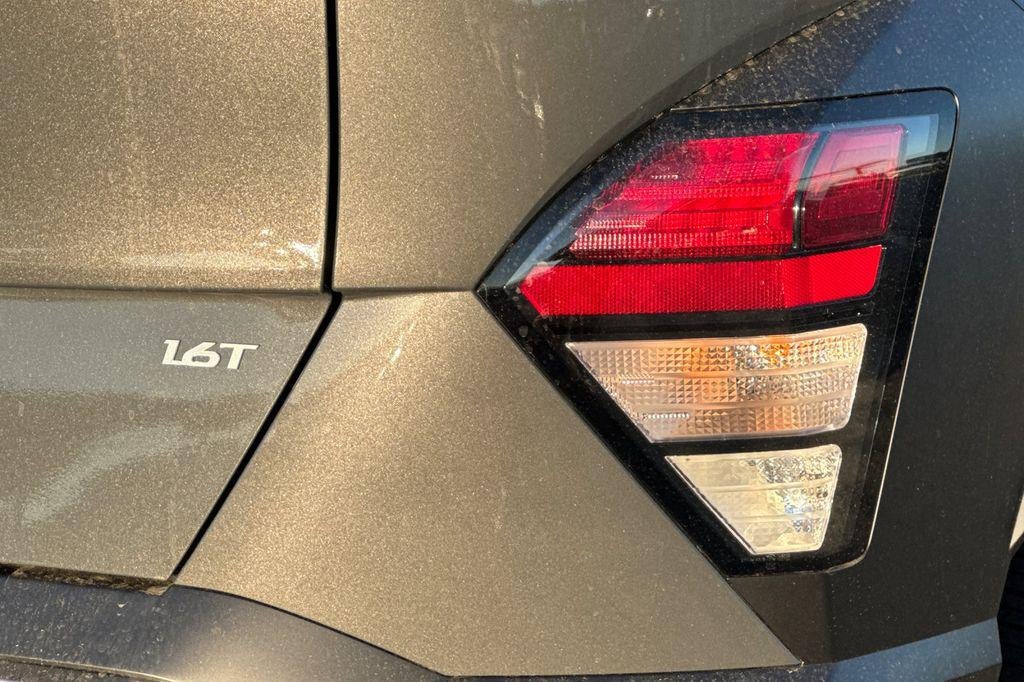 2026 Hyundai KONA SEL Premium FWD