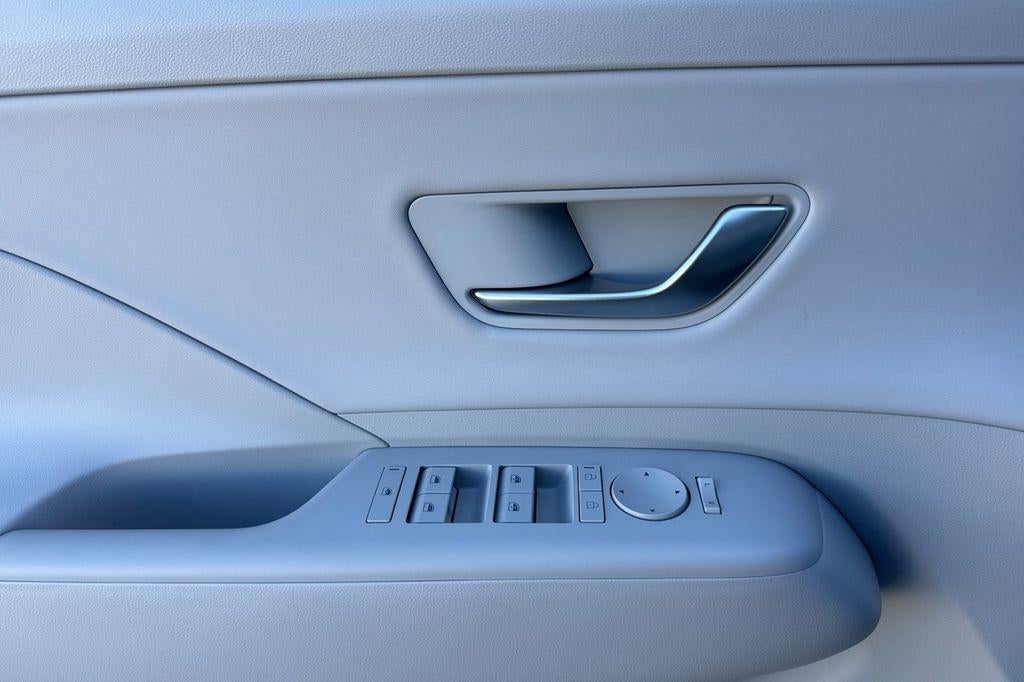 2026 Hyundai KONA Limited FWD