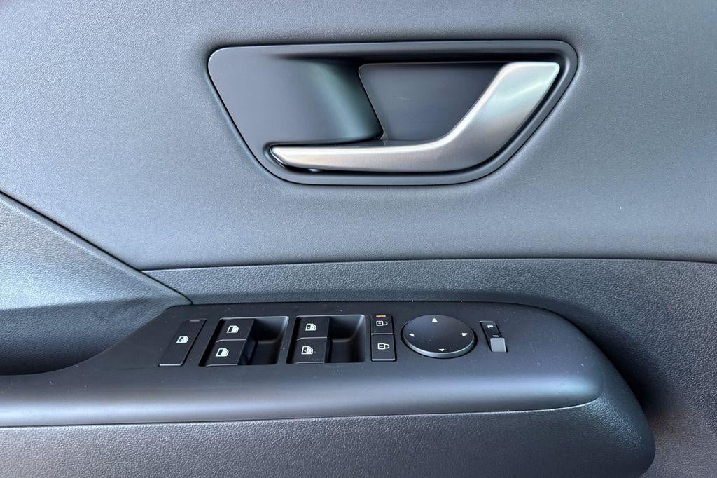 2026 Hyundai KONA Limited FWD