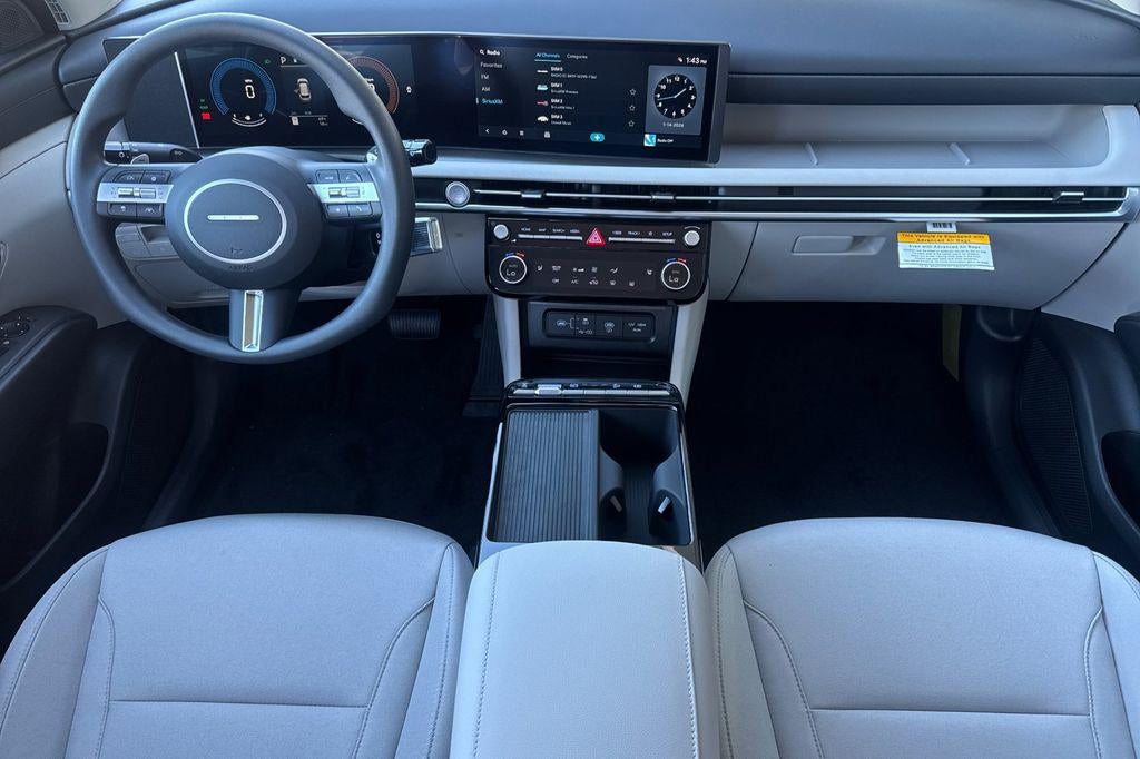 2026 Hyundai TUCSON HYBRID SEL AWD