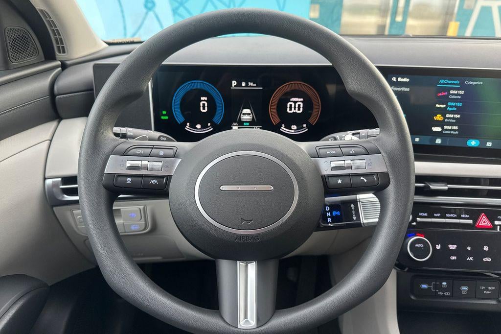 2026 Hyundai TUCSON HYBRID SEL AWD