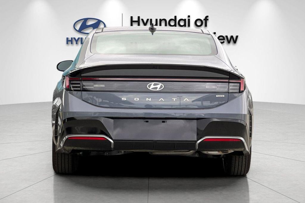 2026 Hyundai SONATA HYBRID SEL