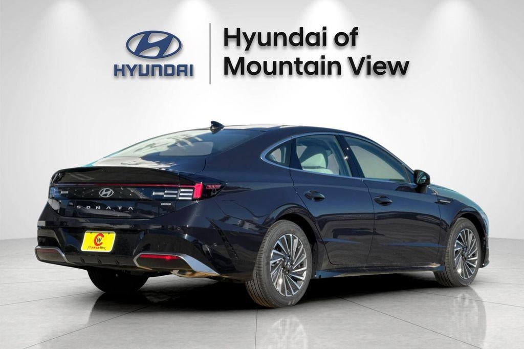 2026 Hyundai SONATA HYBRID Limited