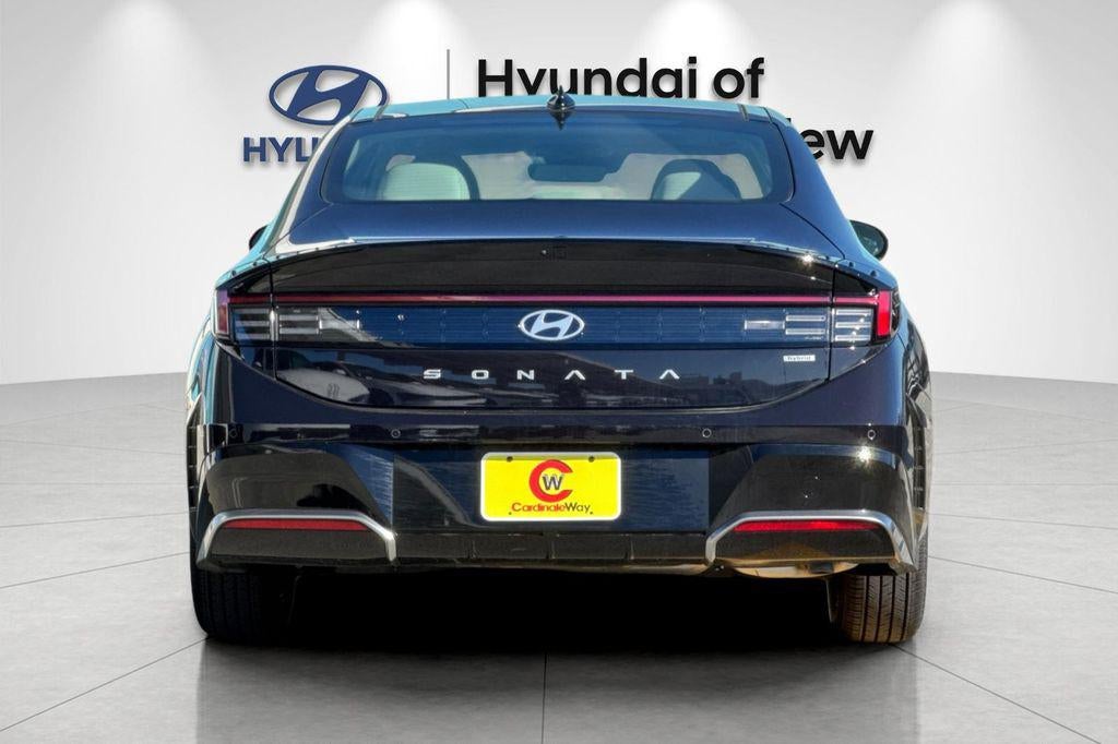 2026 Hyundai SONATA HYBRID Limited