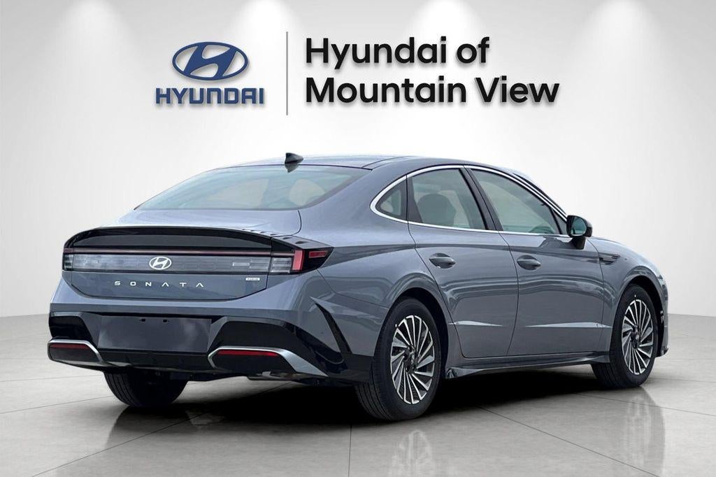 2026 Hyundai SONATA HYBRID Limited