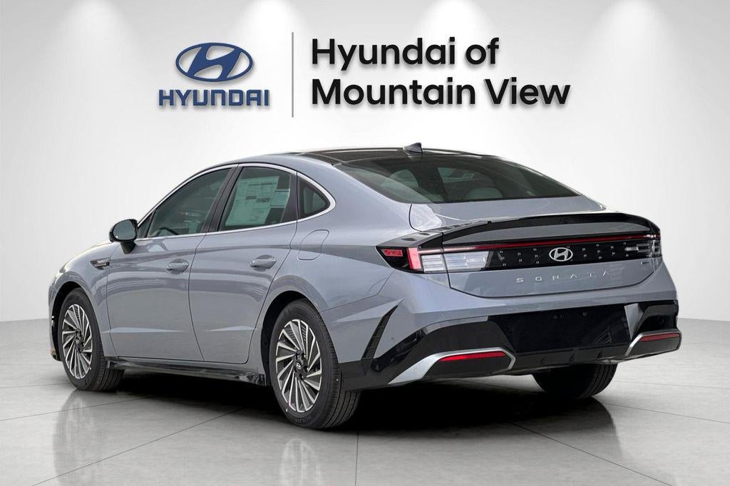 2026 Hyundai SONATA HYBRID Limited