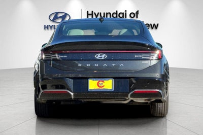 2026 Hyundai SONATA HYBRID Limited