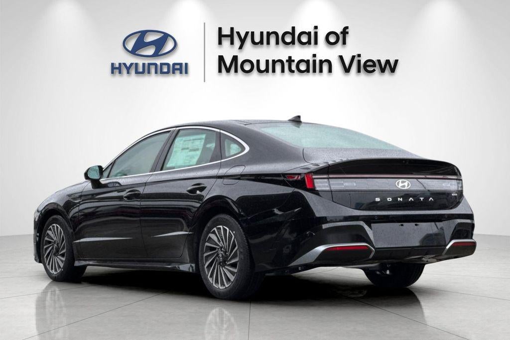 2026 Hyundai SONATA HYBRID Limited