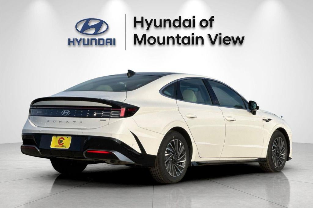2026 Hyundai SONATA HYBRID Limited