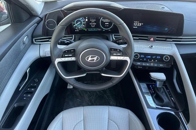 2025 Hyundai ELANTRA HYBRID Limited
